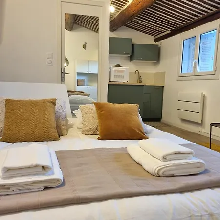 Lumineux Clim - Centre Apartment